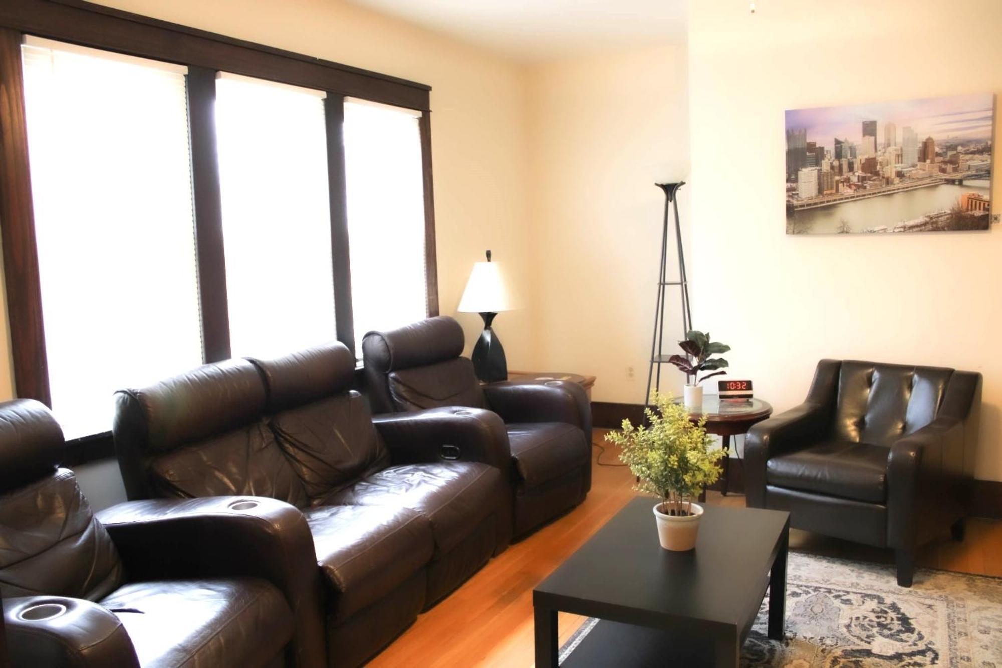 Comfy And Spacious 3 Bedroom - Easy City Access Pittsburgh Exterior foto